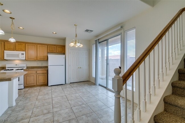 Building Photo - 2832 Glistening Grove Ave