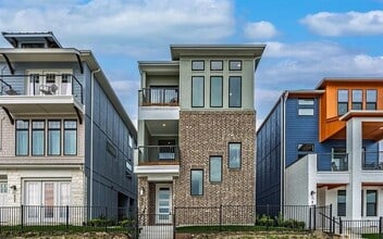 Building Photo - 804 War Admiral Dr