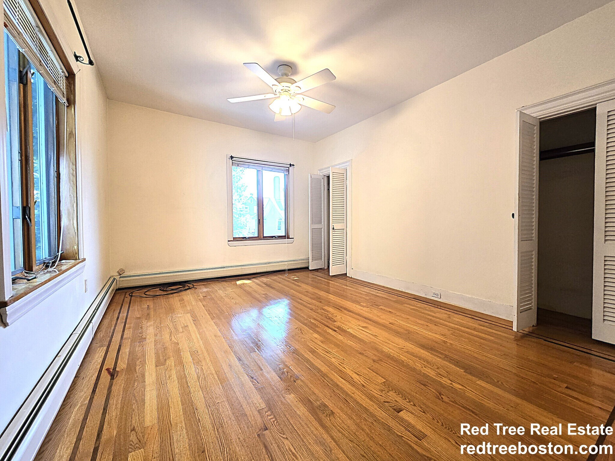 Building Photo - 20 Willow St