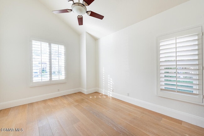 Building Photo - 2230 Memory Ln