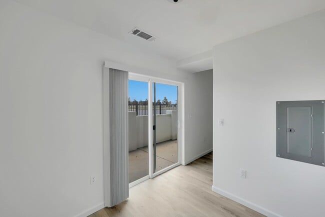 Building Photo - 2030 Millennium Wy