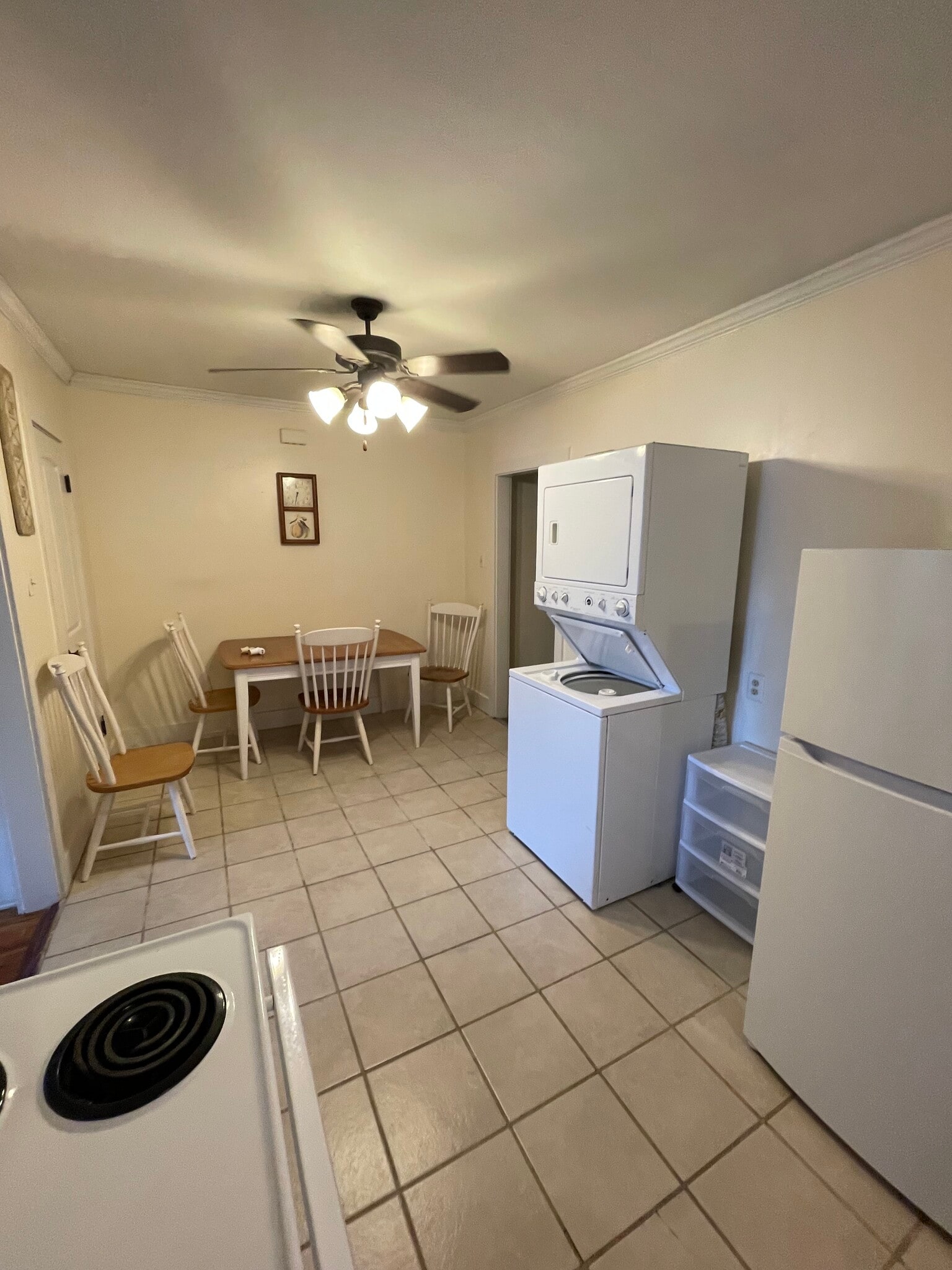 Building Photo - 1315 China St