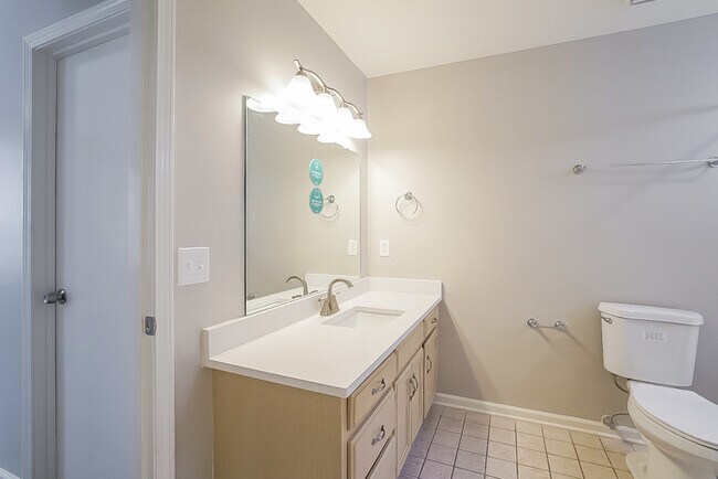 Building Photo - Spacious 3-Bedroom Home in Smyrna