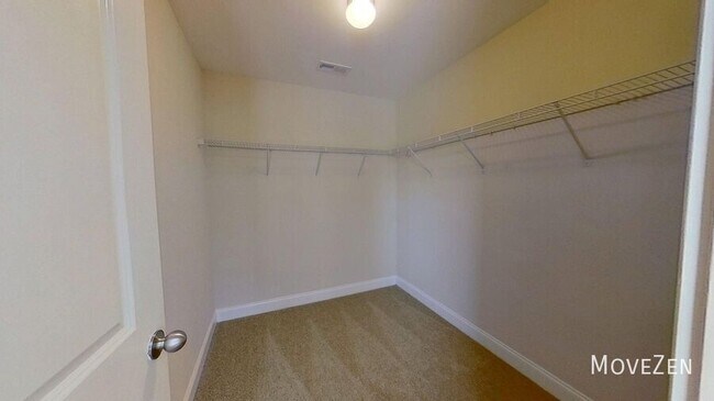 Building Photo - 227 Keating Pl Dr