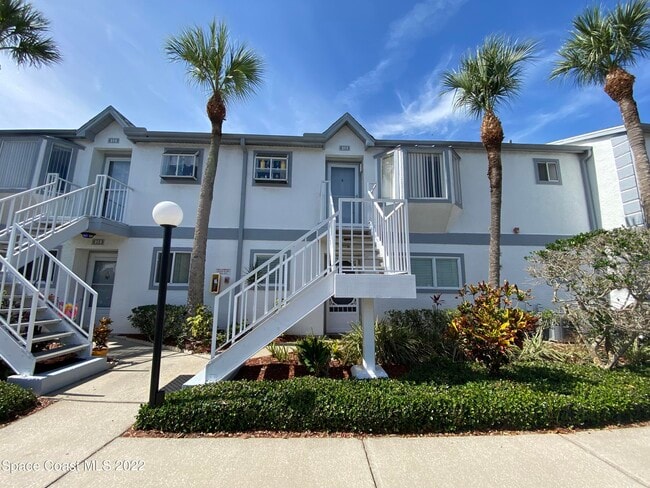 Primary Photo - 211 Ocean Park Ln