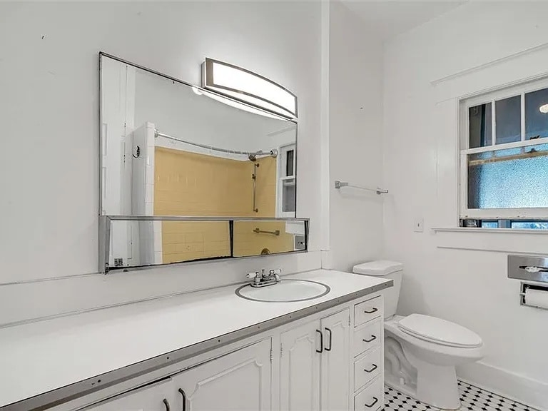 Building Photo - 7327 1st Ave N