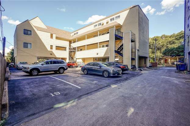Building Photo - 2510 San Gabriel St