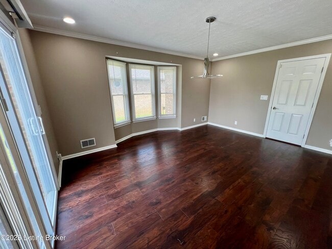 Building Photo - 4901 Hunters Point Cir