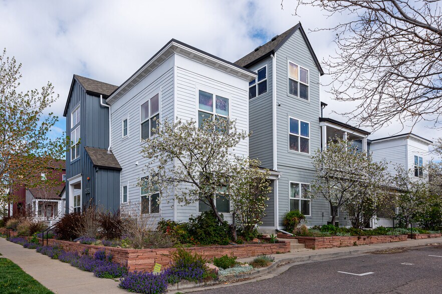 Primary Photo - 1575 Zamia Ave