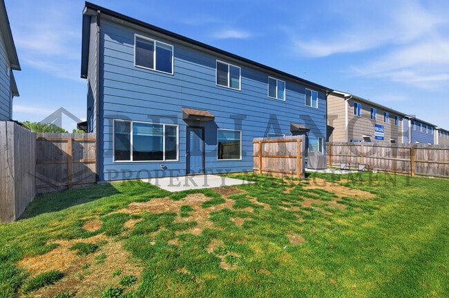 Building Photo - 7309 E 34th St N