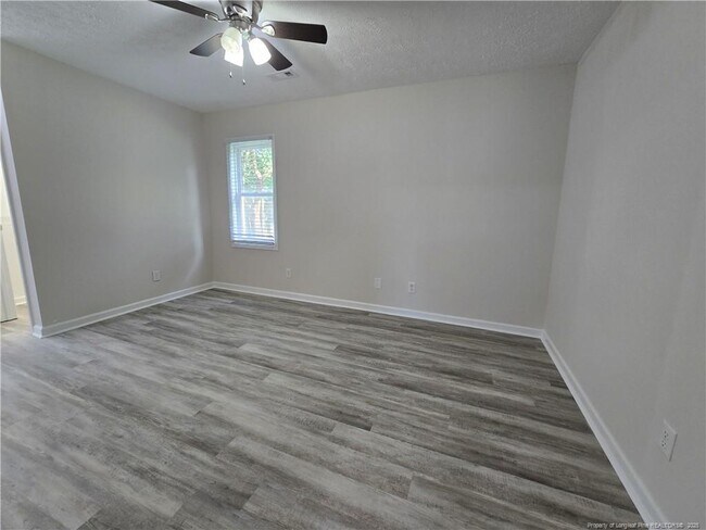 Building Photo - 625 Winthrop Ct