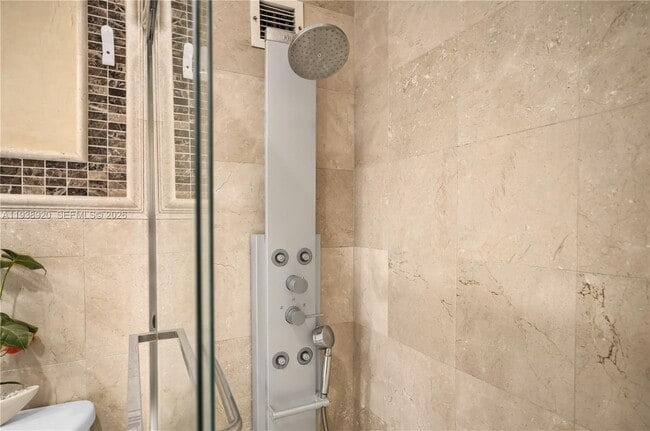 Building Photo - 4747 Collins Ave