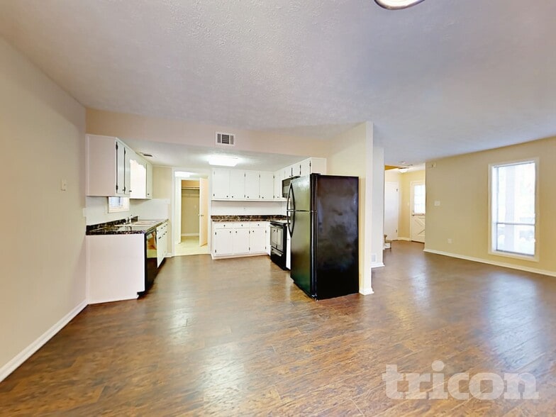 Building Photo - 209 Park Pl Dr