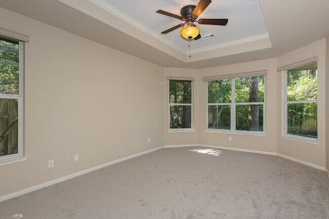 Building Photo - 54 S Longsford Cir