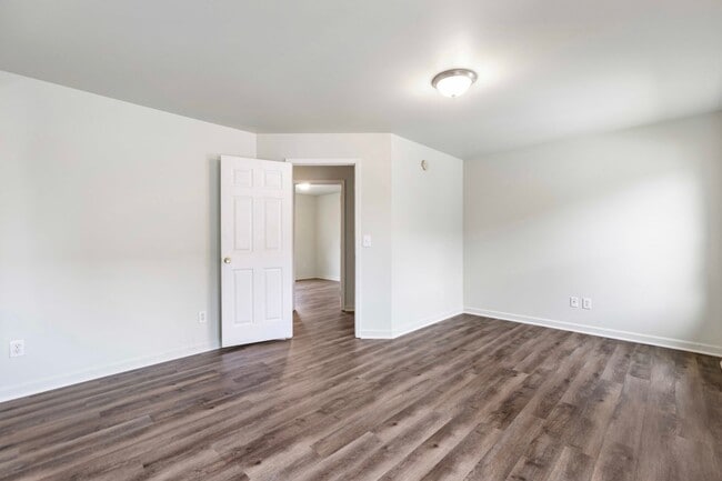 Building Photo - Elkton 2 story - Coming Soon