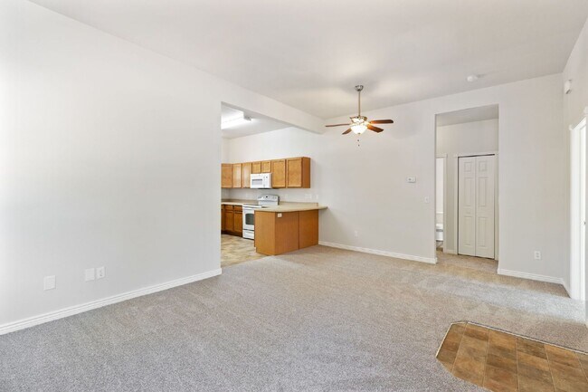 Building Photo - 1704 W Cucharras St