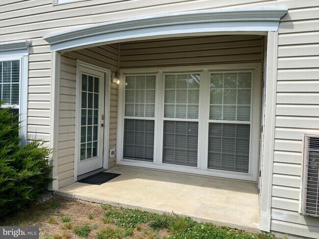 Building Photo - 2507 Amber Orchard Ct W