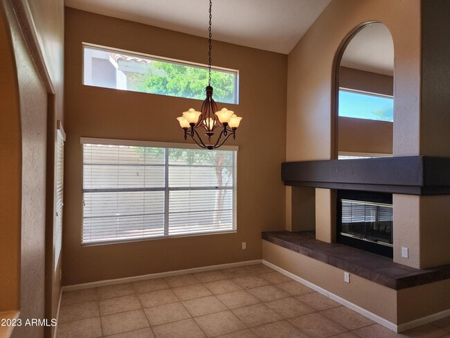 Building Photo - 6435 E Redmont Dr