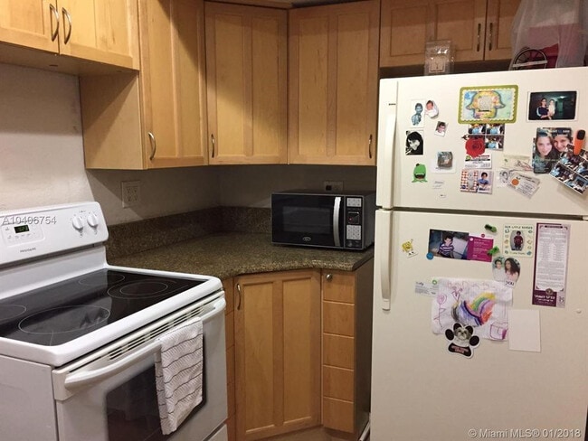 Building Photo - 3621 NW 95th Terrace