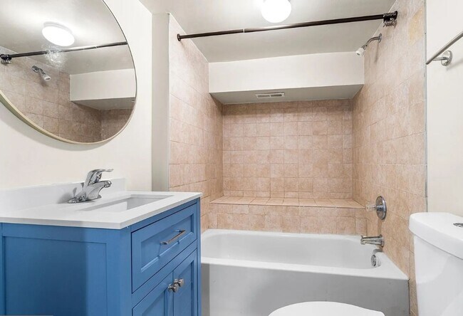 Building Photo - 1401 Druid Hill Ave