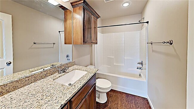 Building Photo - 4318 Stonehaven Dr