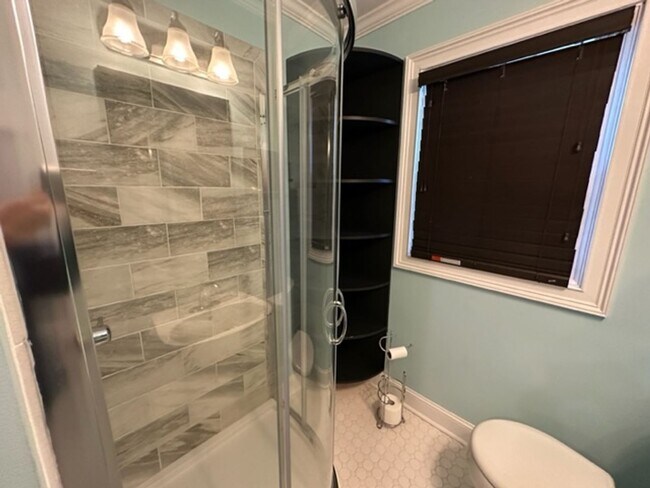 Building Photo - Character and Charm in Gibsonville