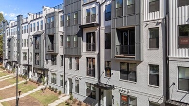 Building Photo - Gorgeous New Construction!  Updated Kitche...