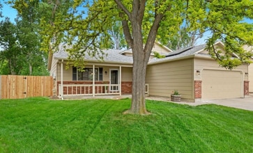 Building Photo - 2431 Sunstone Dr
