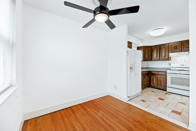 Building Photo - 12450 Knights Rd