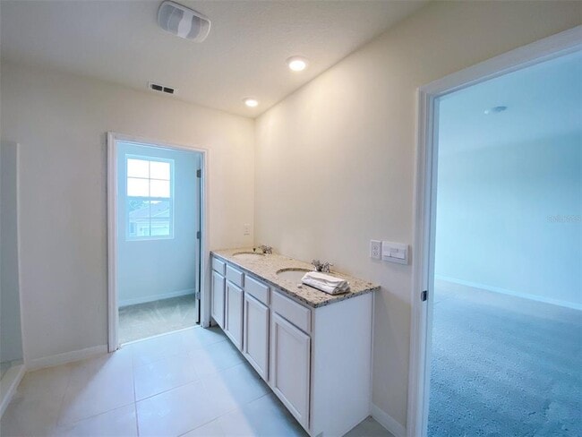 Building Photo - 2739 Sunkissed Dr