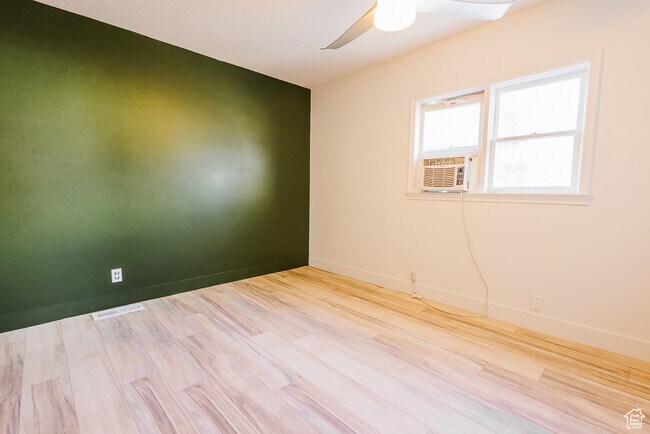 Building Photo - 8544 S 300 E