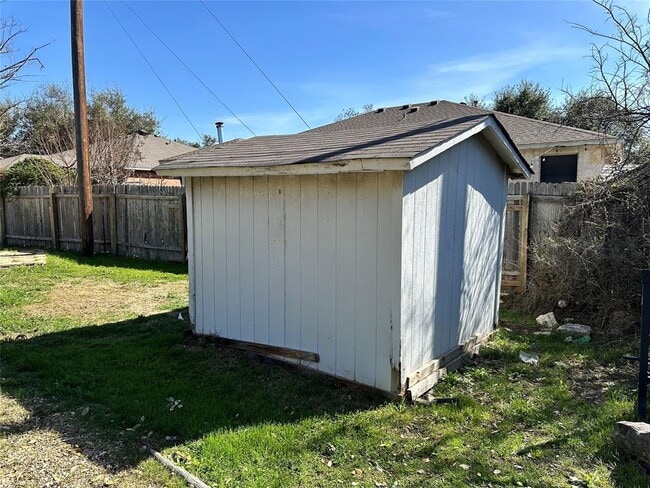 Building Photo - 4103 Natural Bridge Ct