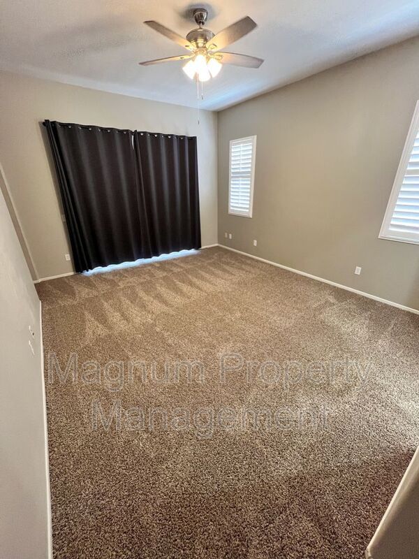 Building Photo - 34629 Sagebrush Ln