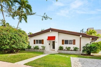 Building Photo - 140 Santander Ave