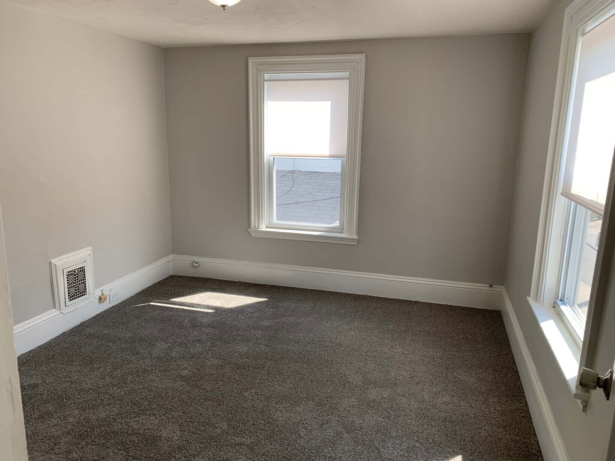 Building Photo - 22 Greylock Rd