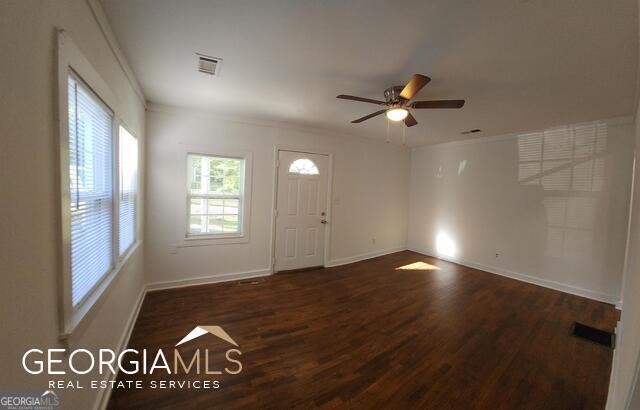 Building Photo - 2577 Eastwood Dr