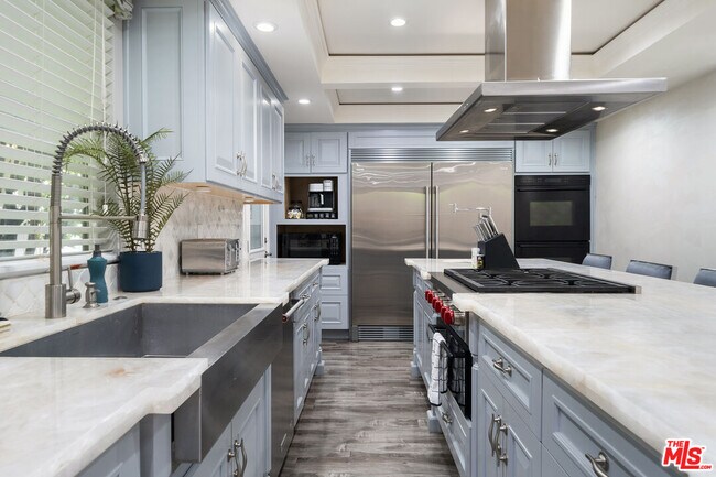 Building Photo - 22711 Margarita Dr