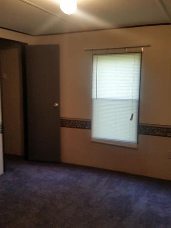 Building Photo - Coming Soon: Renovated 3-Bed, 2-Bath Home in Byron!