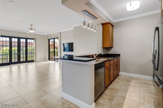Building Photo - 23191 Fashion Dr