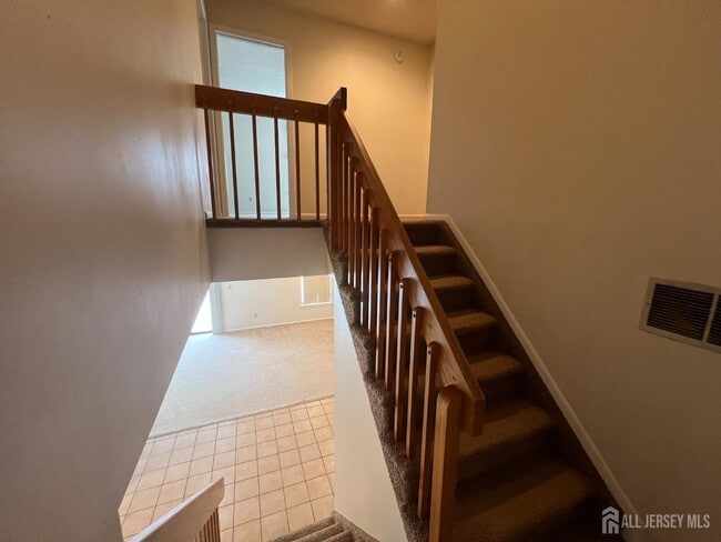 Building Photo - 89 Gate House Ln