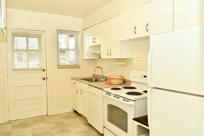 Building Photo - Frederick, MD