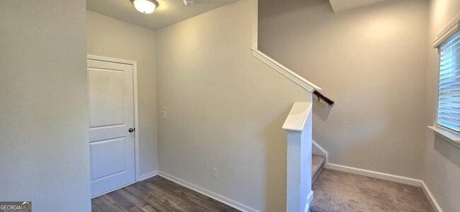 Building Photo - 3608 Hidden Valley Cir