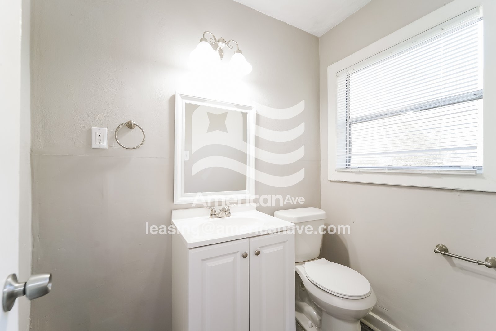 Building Photo - 522 Beaverbrook Dr