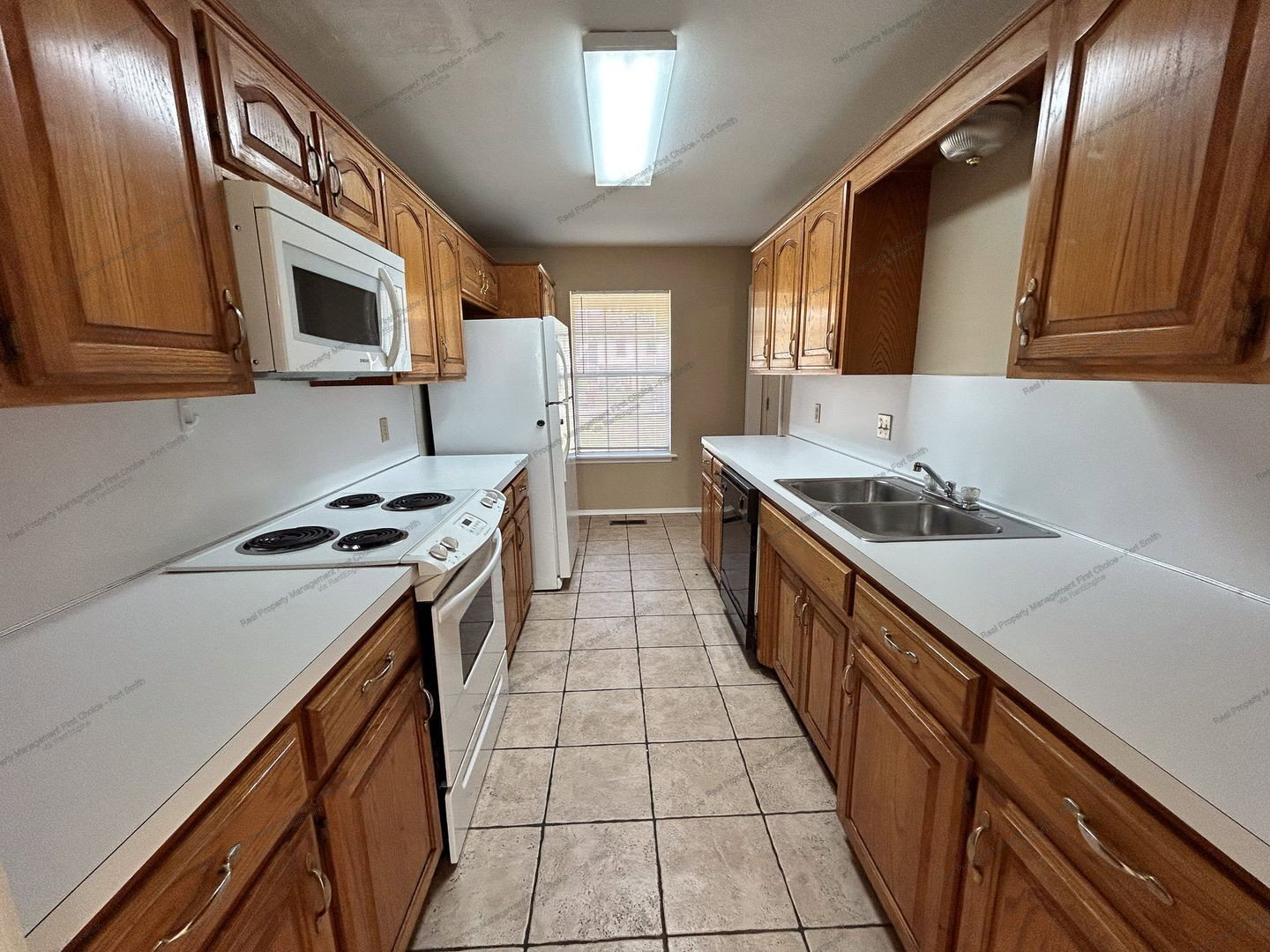 Building Photo - 1206 S 41st Cir