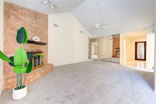 Building Photo - 1927 Ash Meadow Dr