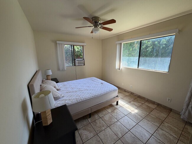 Building Photo - 42 Waikalani Pl