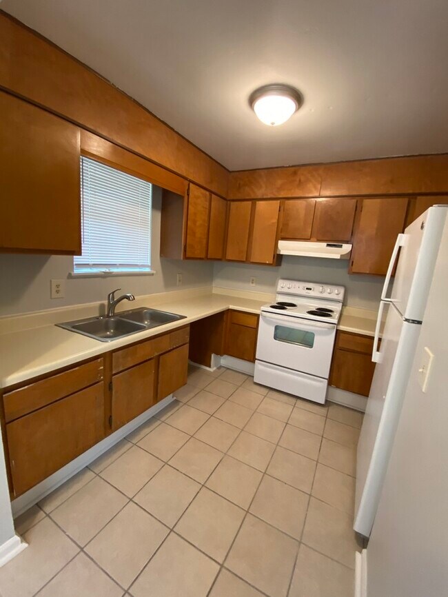 Building Photo - 4260 US-90