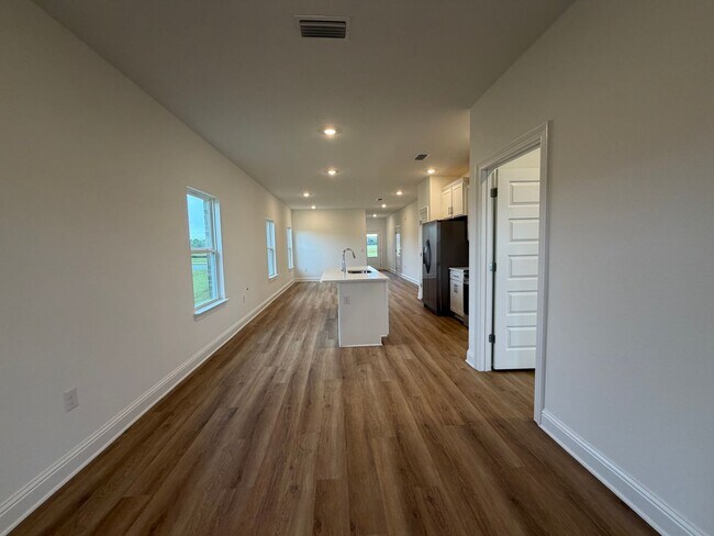 Building Photo - Brand New Construction in Elberta!