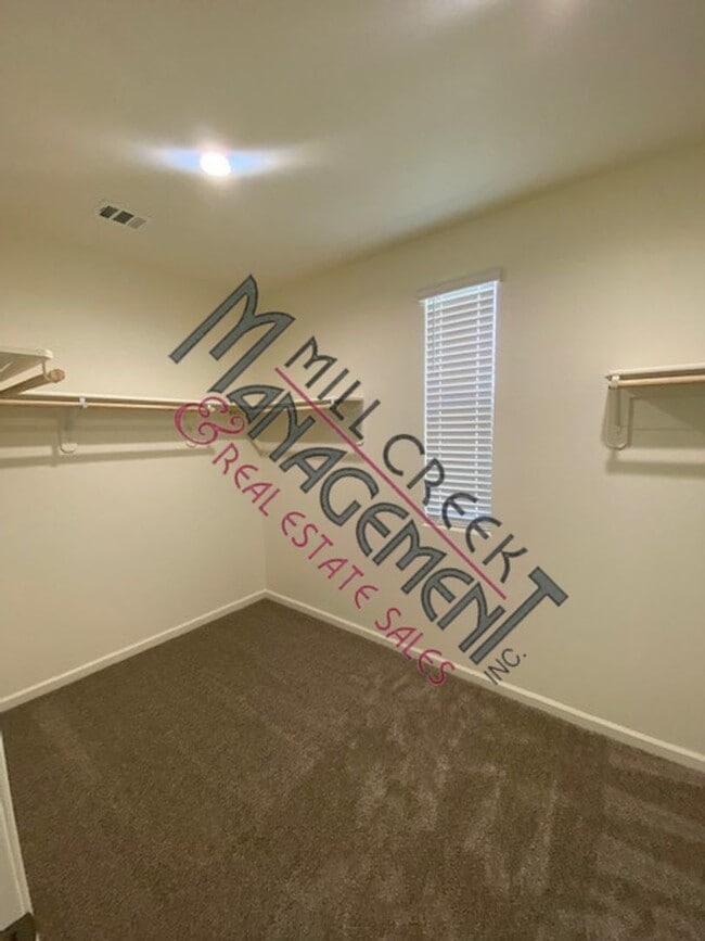 Building Photo - 3909 W Nellis Ave