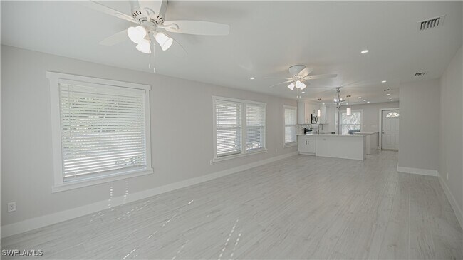 Building Photo - 2836 Arbutus St